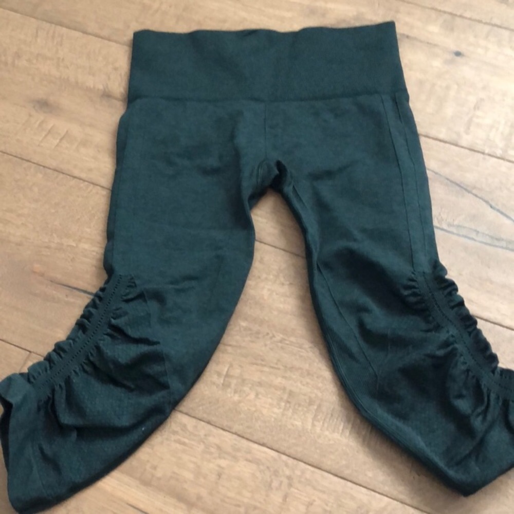 Lululemon green leggings